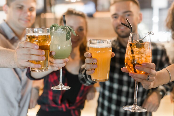 Bebidas alcoólicas: Melhores opções para drinks e coquetéis
