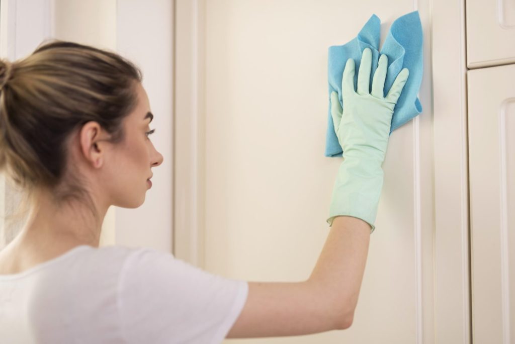 Como fazer uma limpeza eficiente na cozinha?