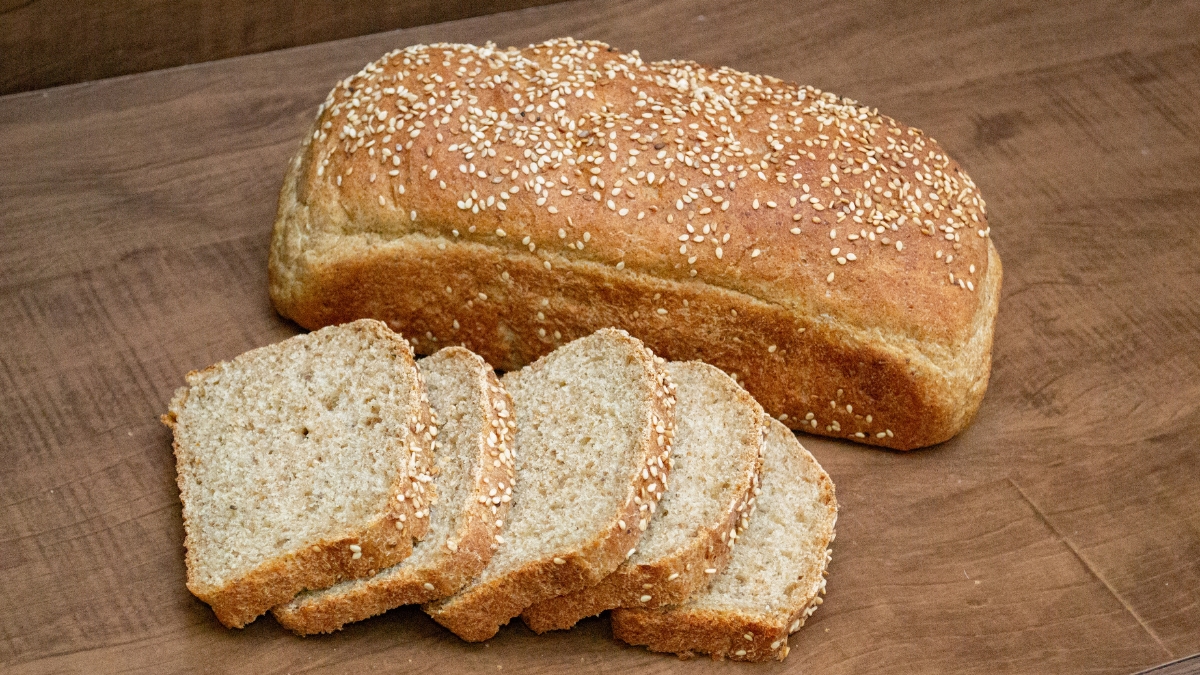 Conheça as vantagens dos pães integrais