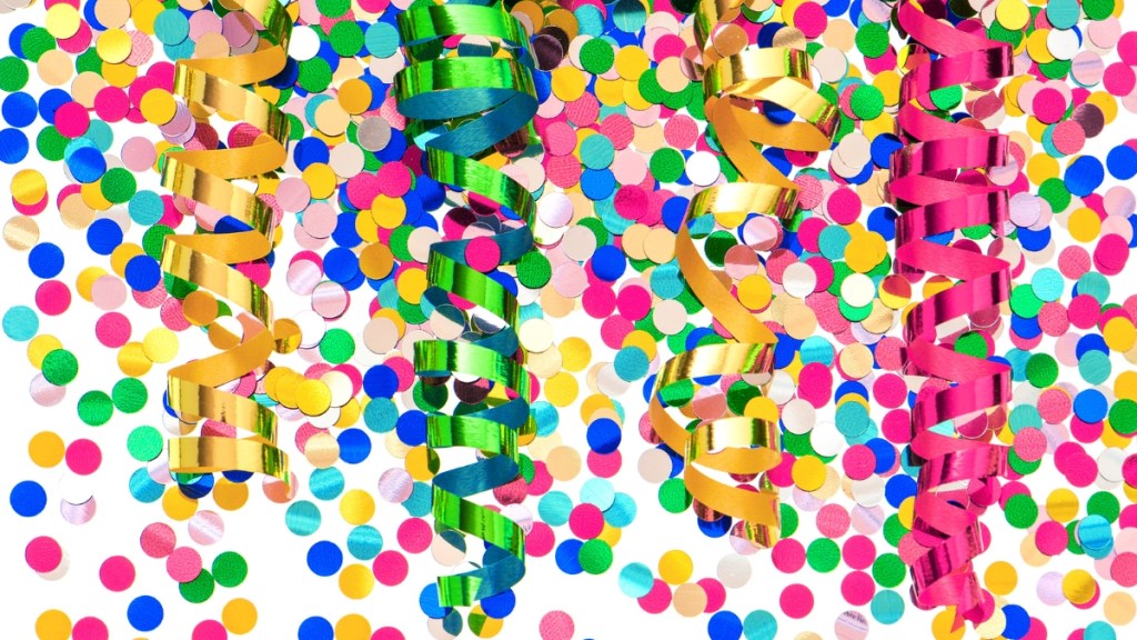 O que comer antes, durante e depois da folia para manter o pique no Carnaval?