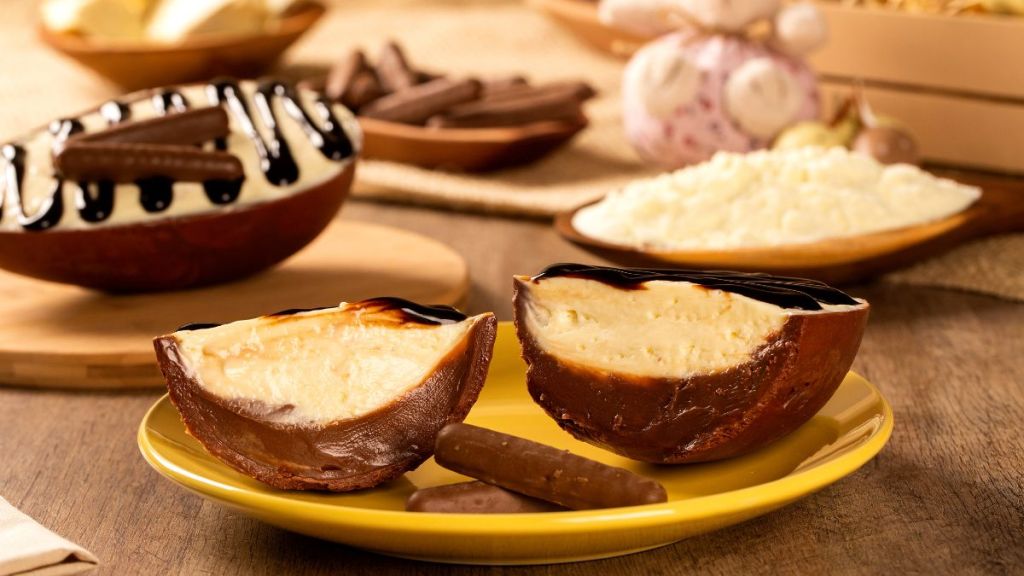 Diferenças entre ovos de páscoa recheados e tradicionais: Qual ovo de Páscoa compensa mais na hora da compra? | Atacadão