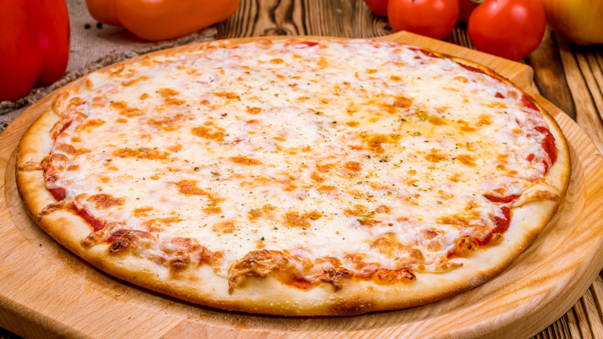 Como fazer pizza vegetariana saborosa e econômica?